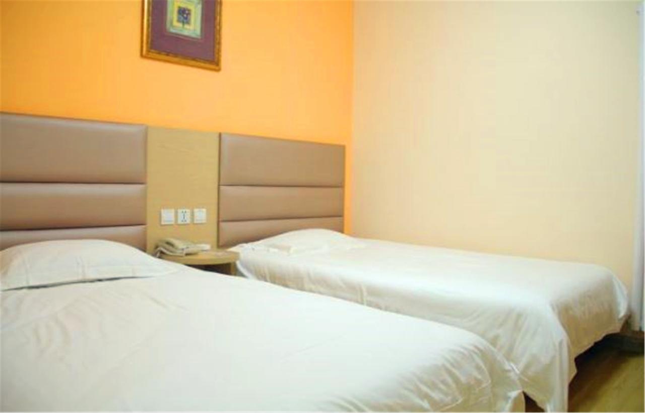 Greentree Inn Shandong Qingdao Railway Station Zhanqiao Yacht Wharf Express Екстериор снимка