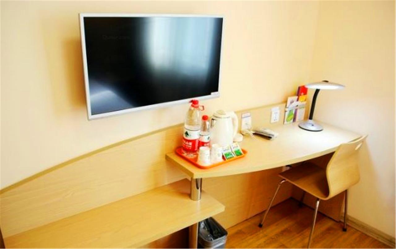 Greentree Inn Shandong Qingdao Railway Station Zhanqiao Yacht Wharf Express Екстериор снимка